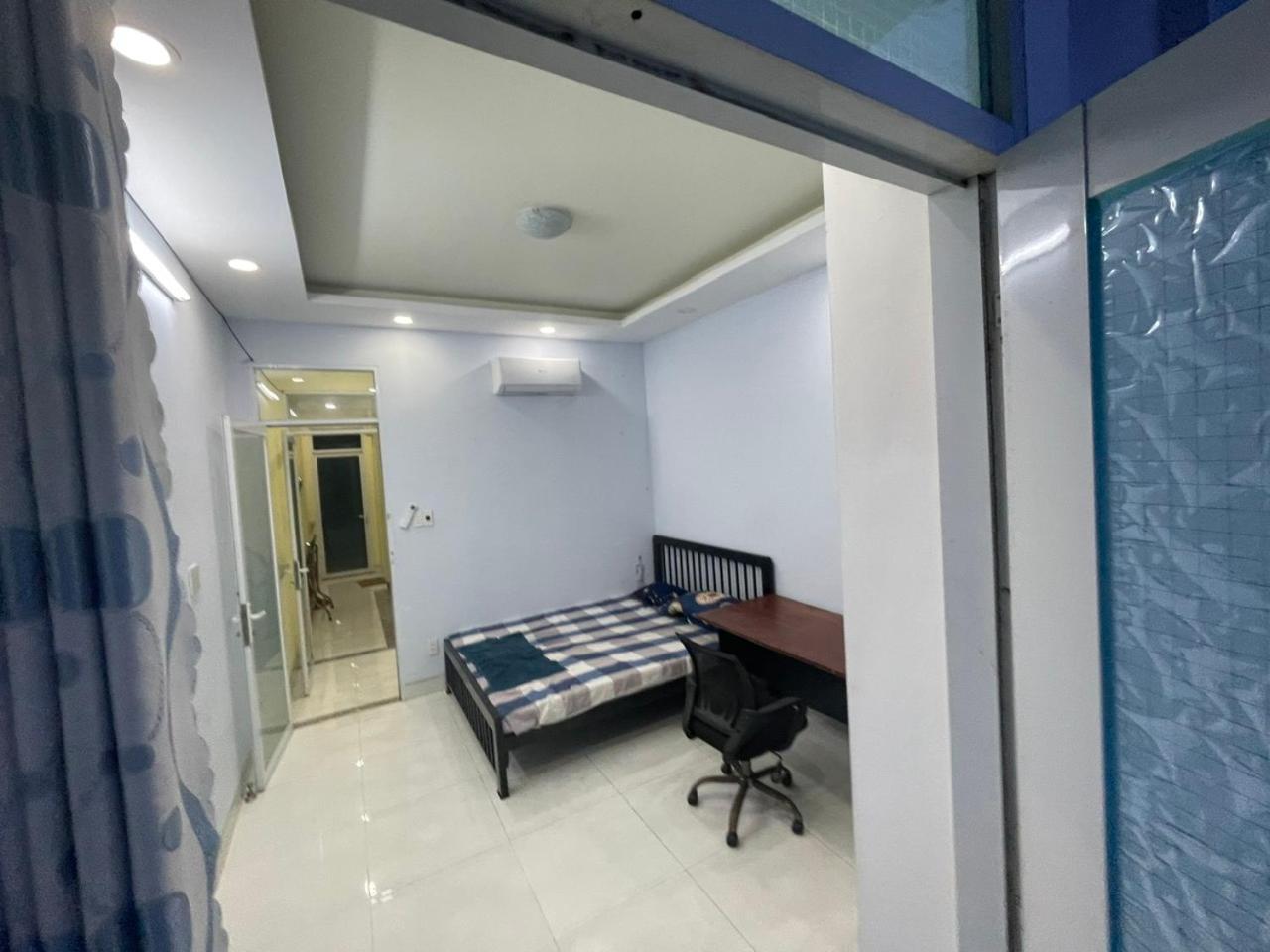 Ở trọ - P3 Tan Binh - *